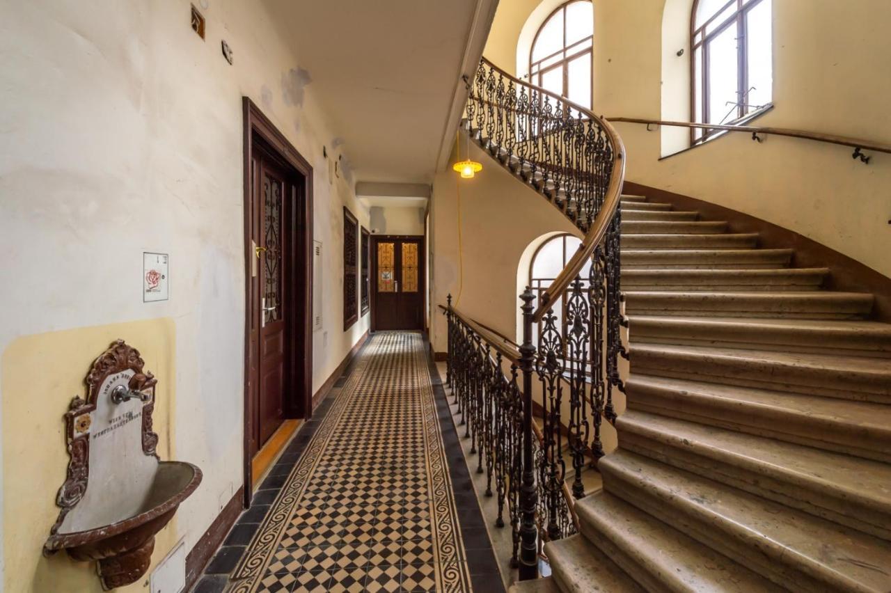 Imperial Schoenbrunn Apartmán