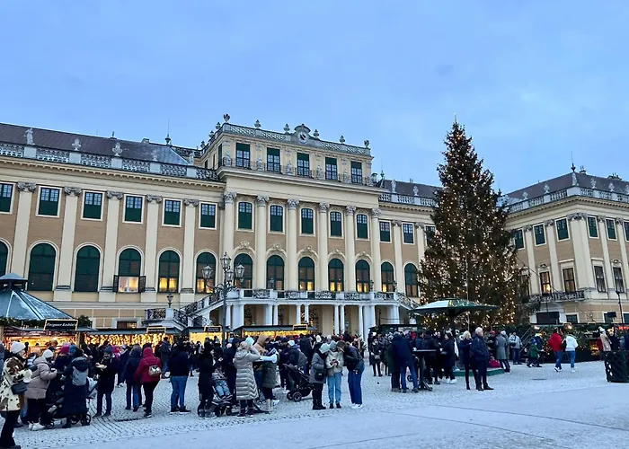 Imperial Schoenbrunn Stays